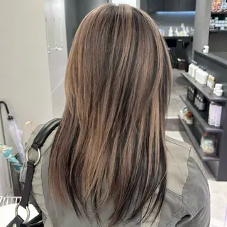 カラー Yoshiいろあそび 八王子/ハイトーンのヘアスタイル