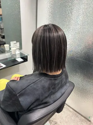 カラー ボブ/ハイライト🦓 /harukaのヘアスタイル