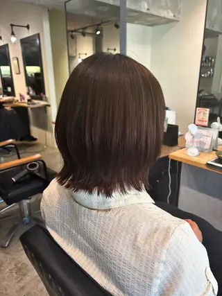 ミディアム カラーモデル募集中 🍀 上地 虹奈のヘアスタイル