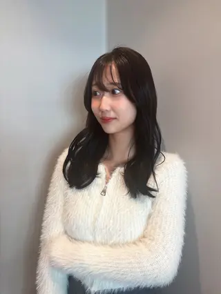 セミロング カラー 髪質改善カラー ベージュ🤎YUMEのヘアスタイル