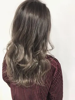 セミロング 夜23時まで予約🉑 reverieあきらのヘアスタイル