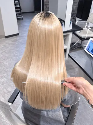 セミロング パーマ ヘアアレンジ 髪質改善🫧縮毛矯正 ハイトーン/れんのヘアスタイル