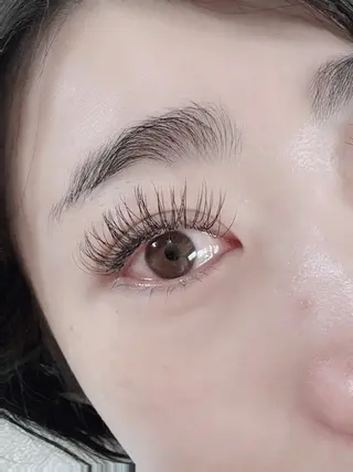 マツエク・マツパ 伊藤名紬 マツエク専門のマツエク・マツパデザイン