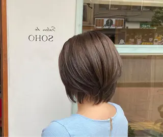 ショート カラー いまじゅく あおいのヘアスタイル