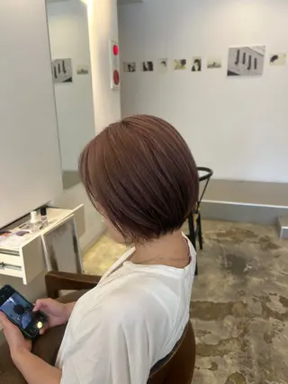 ショート HASIMOTO jijibyMOPSのヘアスタイル