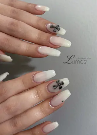 ネイル Lumos Rikaのネイルデザイン