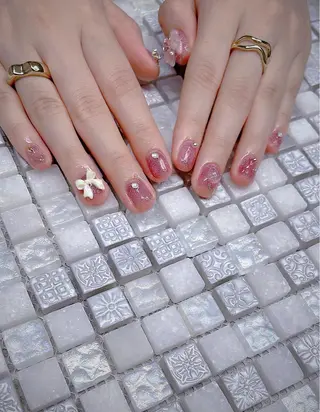 ショート めぐみのネイルサロン スタッフ練習のネイルデザイン
