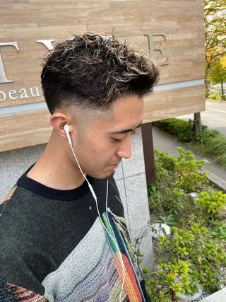 パーマ メンズ 辻野 光希のヘアスタイル
