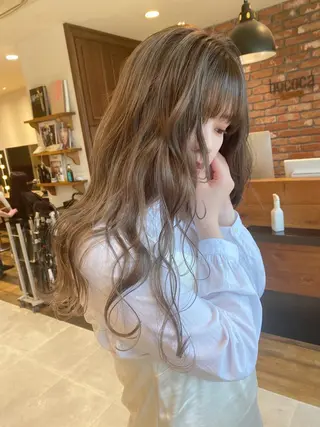 ロング ミウ☆ ブリーチダブルカラーのヘアスタイル