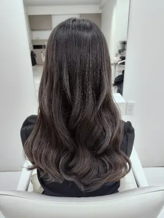 ロング Ayaka 彩香のヘアスタイル