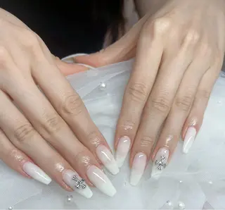 ネイル Bél Nail salonのネイルデザイン