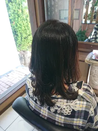 セミロング 青山 早智子のヘアスタイル