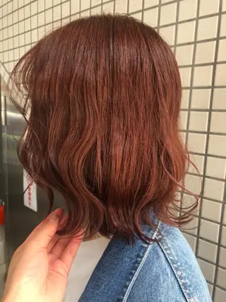 ミディアム 🐩透明感ミルクティ ーピンクニイナ🐩のヘアスタイル