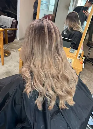 セミロング カラー 指名数No.1 /NAOYAのヘアスタイル