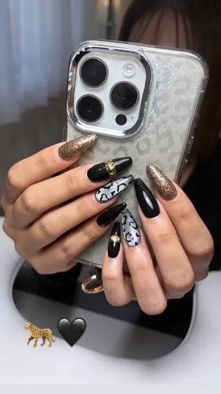 ネイル RYAURA NAILのネイルデザイン