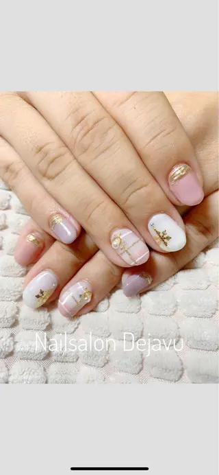 ネイル Nail salon Dejavu 🌿のネイルデザイン