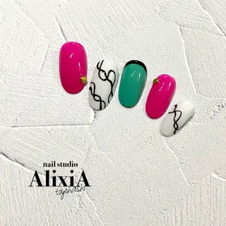 ネイル AlixiA ゆみのネイルデザイン