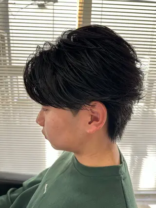 ショート パーマ メンズ ユウ🪄 パーマ指名No1のヘアスタイル