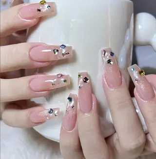 ネイル Pure&Rich Nailのネイルデザイン