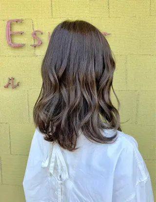ミディアム ヘアアレンジ 黒崎 美乃里のヘアスタイル