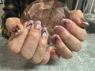 ネイル 佐野 愛美のネイルデザイン