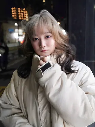 ロング カラー 原宿ハイトーン aimu🪅のヘアスタイル