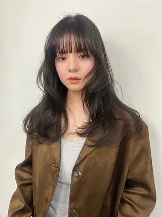 セミロング カラー ヘアアレンジ レイヤーカット/透明 感カラー/aikaのヘアスタイル
