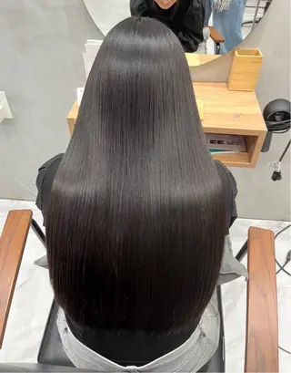 ロング 清本 耕介のヘアスタイル