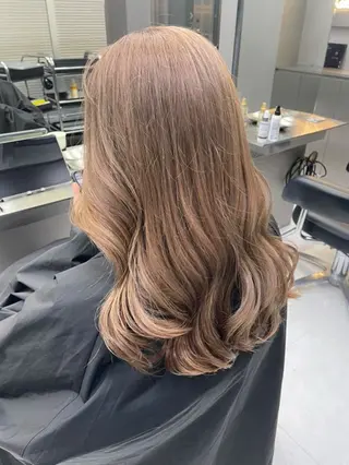 ロング カラー mao ♬のヘアスタイル