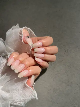 ネイル I-nailロング /ワンホン/キラキラのネイルデザイン