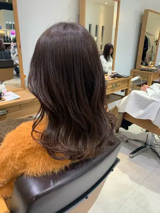 ロング 井上 浅朝のヘアスタイル