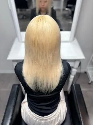 ミディアム ブリーチカラー🎀 エクステmiinaのヘアスタイル