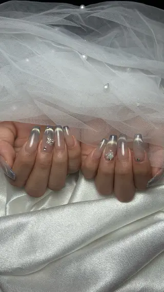 ネイル Yuna 𝝑𝝔*.+ﾟのネイルデザイン