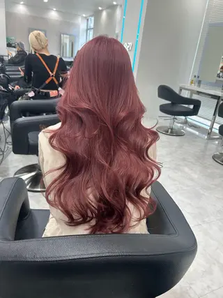 ロング 暖色系ハイトーン♡ mioriのヘアスタイル