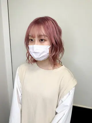 ショート カラー ブリーチカラー🫧 森　凪沙のヘアスタイル