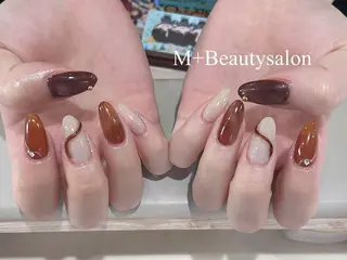 ネイル M+  Beauty Salonのネイルデザイン