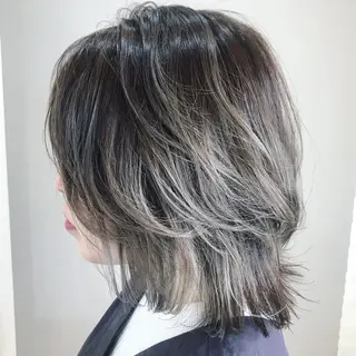 カラー 種市 泰士のヘアスタイル