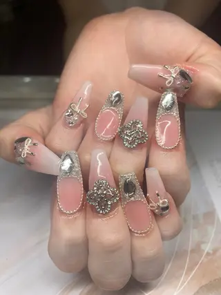 ネイル akina nailsのネイルデザイン