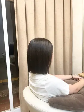 カラー Nanami． 七海のヘアスタイル