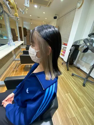 ミディアム カラー 土井 祐之介のヘアスタイル