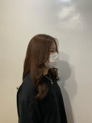 カラー 橋本 愛唯のヘアスタイル