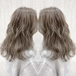セミロング カラー 店長✨レイヤー✖️ 髪質改善✖️韓国ヘアのヘアスタイル