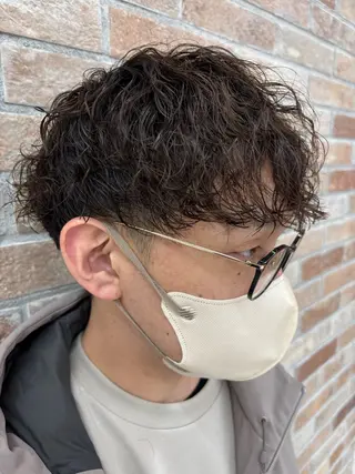 メンズ メンズ特化パーマ職人 黒川真伍のヘアスタイル