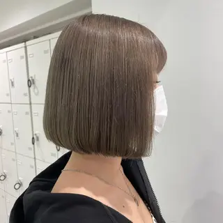ショート カラー Over hair_ misakiのヘアスタイル