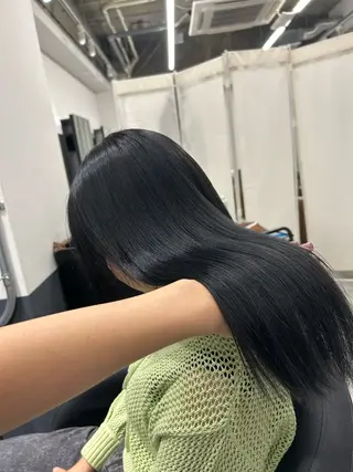 カラー YUDAIブリーチ• カラー/心斎橋•難波のヘアスタイル