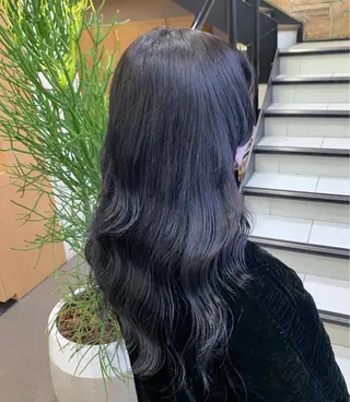セミロング カラー 海外girl🤎 透明感ベージュmaoのヘアスタイル