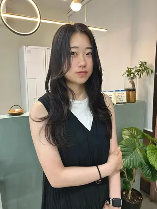 ロング 濱川 麻帆のヘアスタイル