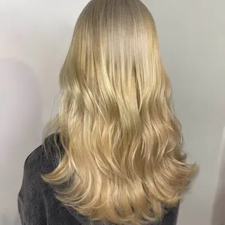 ロング カラー Ren. 🦋デザインカラーのヘアスタイル