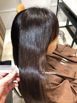 ミディアム 飯塚 竜之介のヘアスタイル