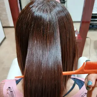 ミディアム 渕 七海のヘアスタイル
